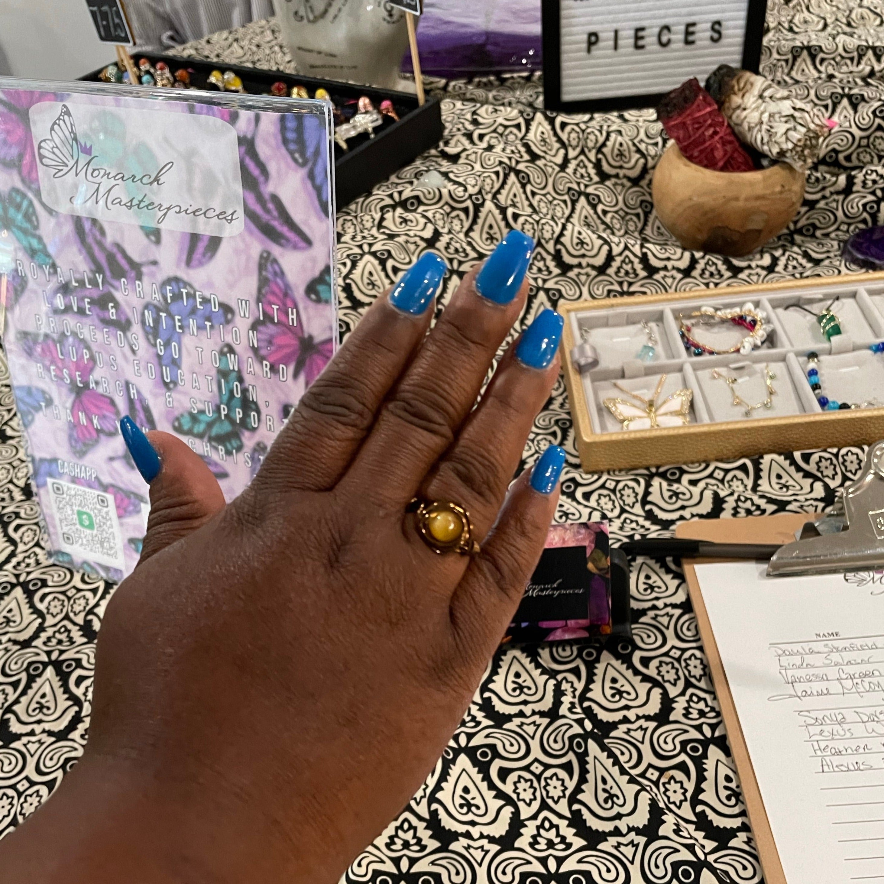 CUSTOM SMALL RING